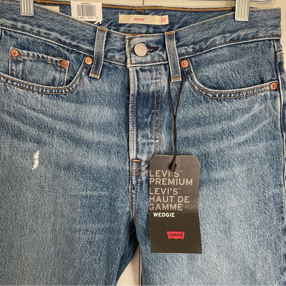 NWT Aritzia Levi’s Wedgie Jeans High Rise Sz 27 - Picture 2 of 6